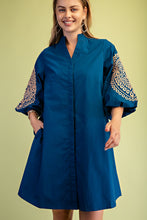 Peacock Embroidered 3/4 Length Balloon Sleeve Dress
