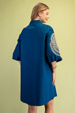 Peacock Embroidered 3/4 Length Balloon Sleeve Dress