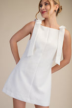 White Solid Shoulder Bow Dress