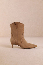 Brown Western Kitten Heel Ankle Boot
