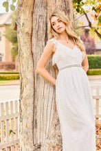 White Elastic Shoulder Ruffle Back Zipper Lace Dress