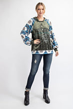 Olive/Teal Plus Size Velvet Tribal Contrast Hoodie