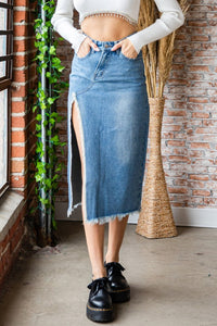 Med Wash Front And Back Slit Denim Long Skirt