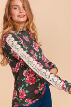Floral Printw/Crochet Lace Knit Hooded Top