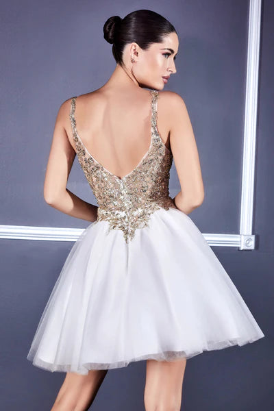 Offwhite/Gold Short Layered Cocktail Dress