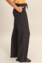 Black Elastic Waist Wide-leg Pants