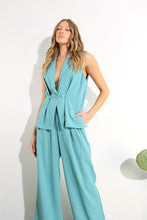 Turiquoise Sleeveless Jacket And Pants Set