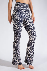 Black Plus Size Animal Print Flared Yoga Pants