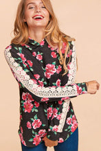 Floral Printw/Crochet Lace Knit Hooded Top