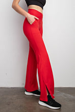 True Red V Waist Flared Yoga Pants With Pockets