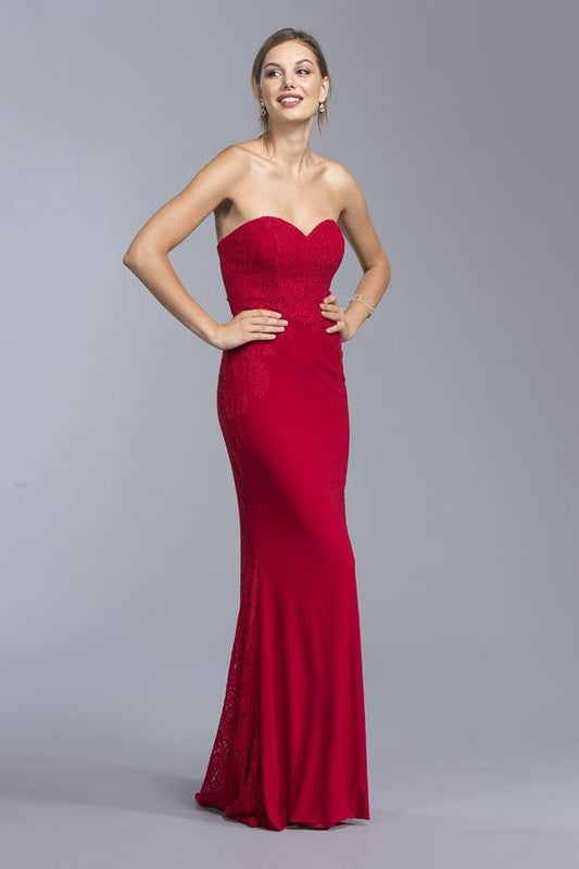 Red Sweetheart Lace Strapless Long Dress