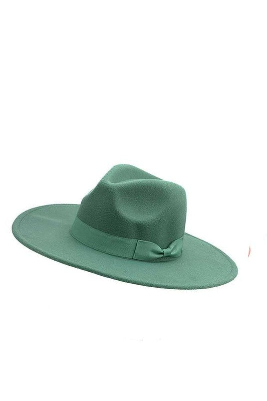 Fashion Hat With Green Bow