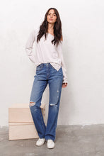 High Rise Rigid Slim Straight Jeans With Distress