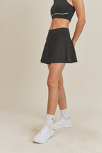 Black Active Tennis Skirt with Lining Pocketed Shorts