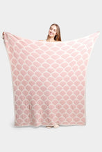 Mermaid Scale Patterned Blanket