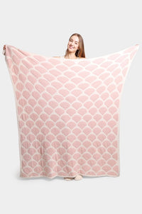 Mermaid Scale Patterned Blanket