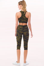 Green Camo Peach Skin Active Cropped Top Capri Leggings Set