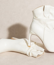 White Oasis Society Kate - Slim Heel Booties