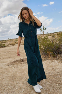 Hunter Green Ruffle Detailed Tiered Velvet Maxi Dress Aquarius Brand Hunter Green Ruffle Detailed Tiered Velvet Maxi Dress Aquarius Brand