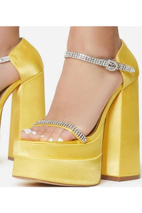 Light Yellow Fashion Evening Dress High Heels