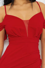 Red Ruffle Round Flower Shoudler Maxi Dress