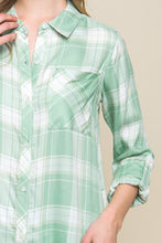 Green Plaid Patch Pocket Button-Up Shirt