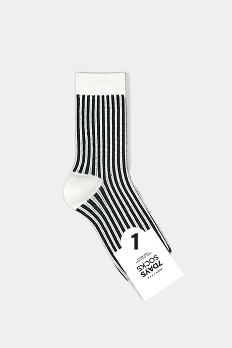 White/Black Woman Socks - Street Jacquard（10pairs)