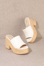White Straw Natural Chunky Heel Sandals
