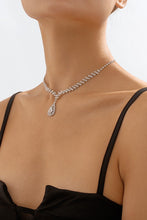 Silver Rhinestone Claw Chain Pendant Necklace