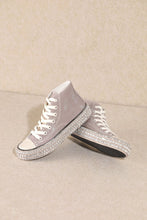 Milk Teaash Rivets Soft Flat Heel Thick Bottom Cloth Shoes