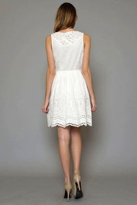 Lace Trim Neck and Knee Lining Dress