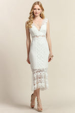 Ruffled Hem V-Neck Lace Midi Dress