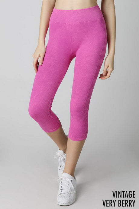 Magenta Vintage Ladder Capri Leggings
