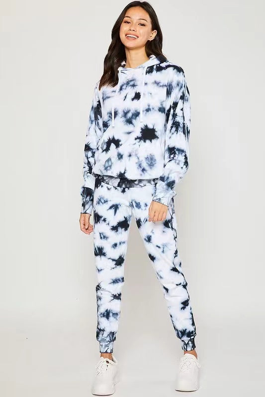 White/Black Fleece Tie Dye Relax Fit Jogger