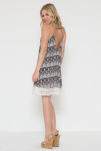 Lace Bottom Lining Pattern Printed Dress