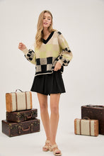 Black V Neck Plaid Cropped Sweater